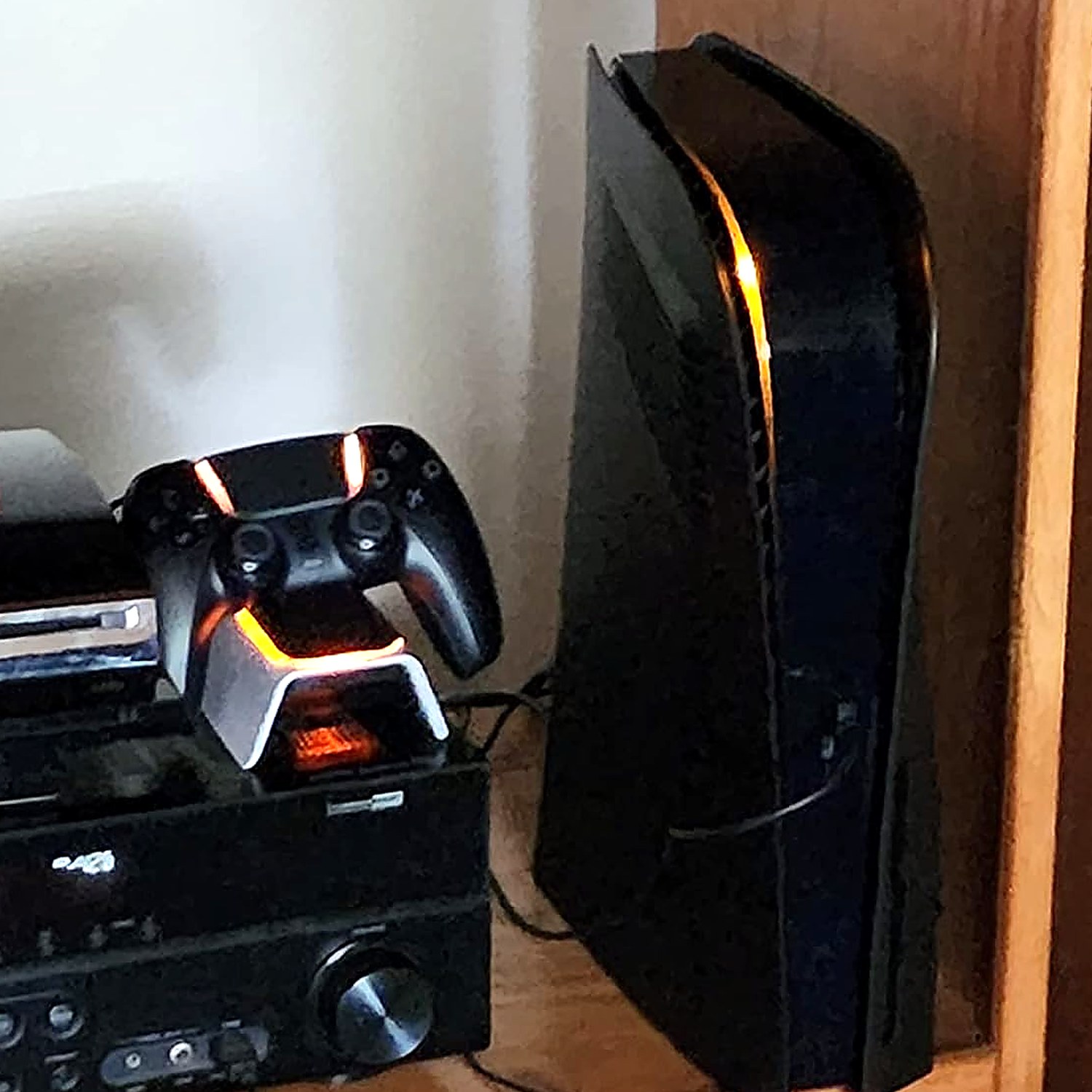 VLANMON Black Vented Faceplates for PS5 Disc Edition view 1