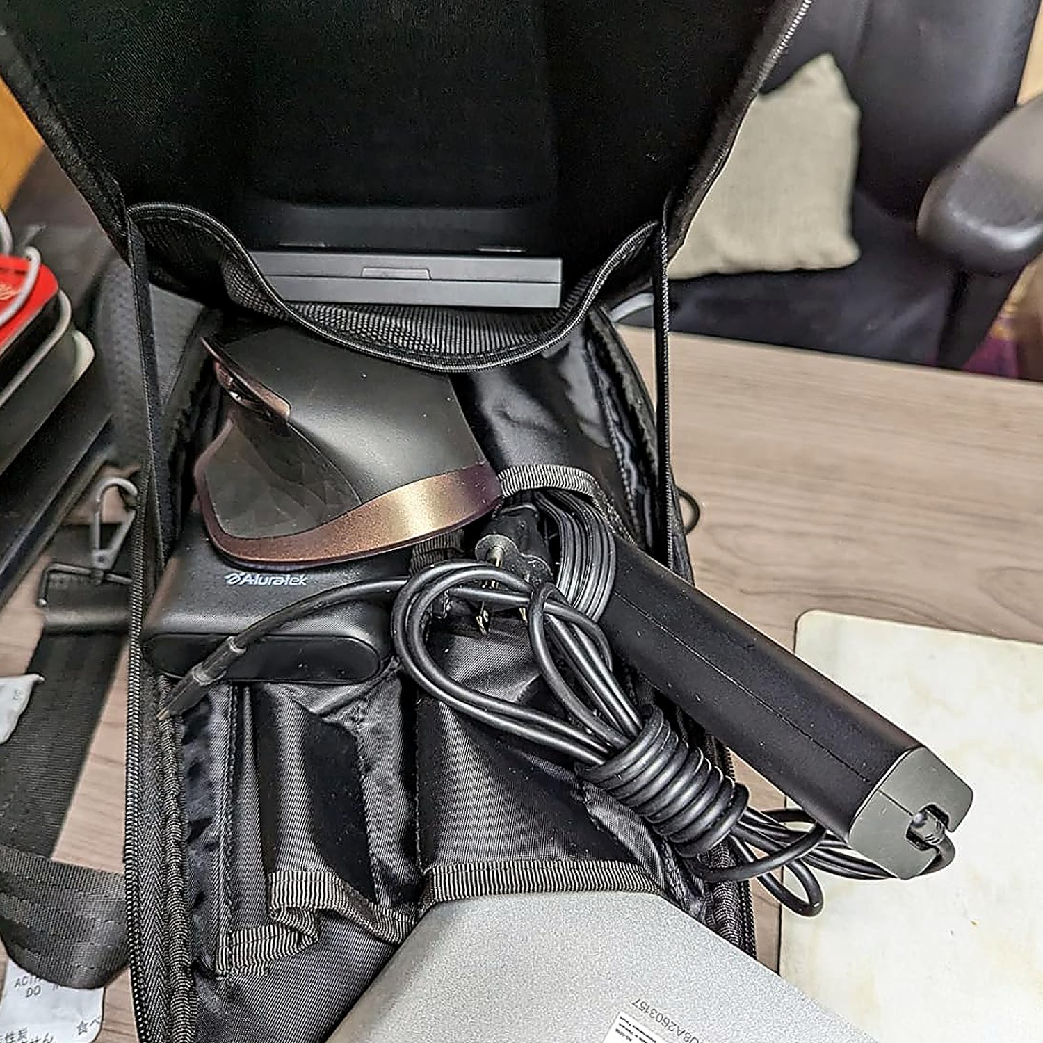 JSAUX Sling Bag Carry Case for Steam Deck OLED and LCD view 3